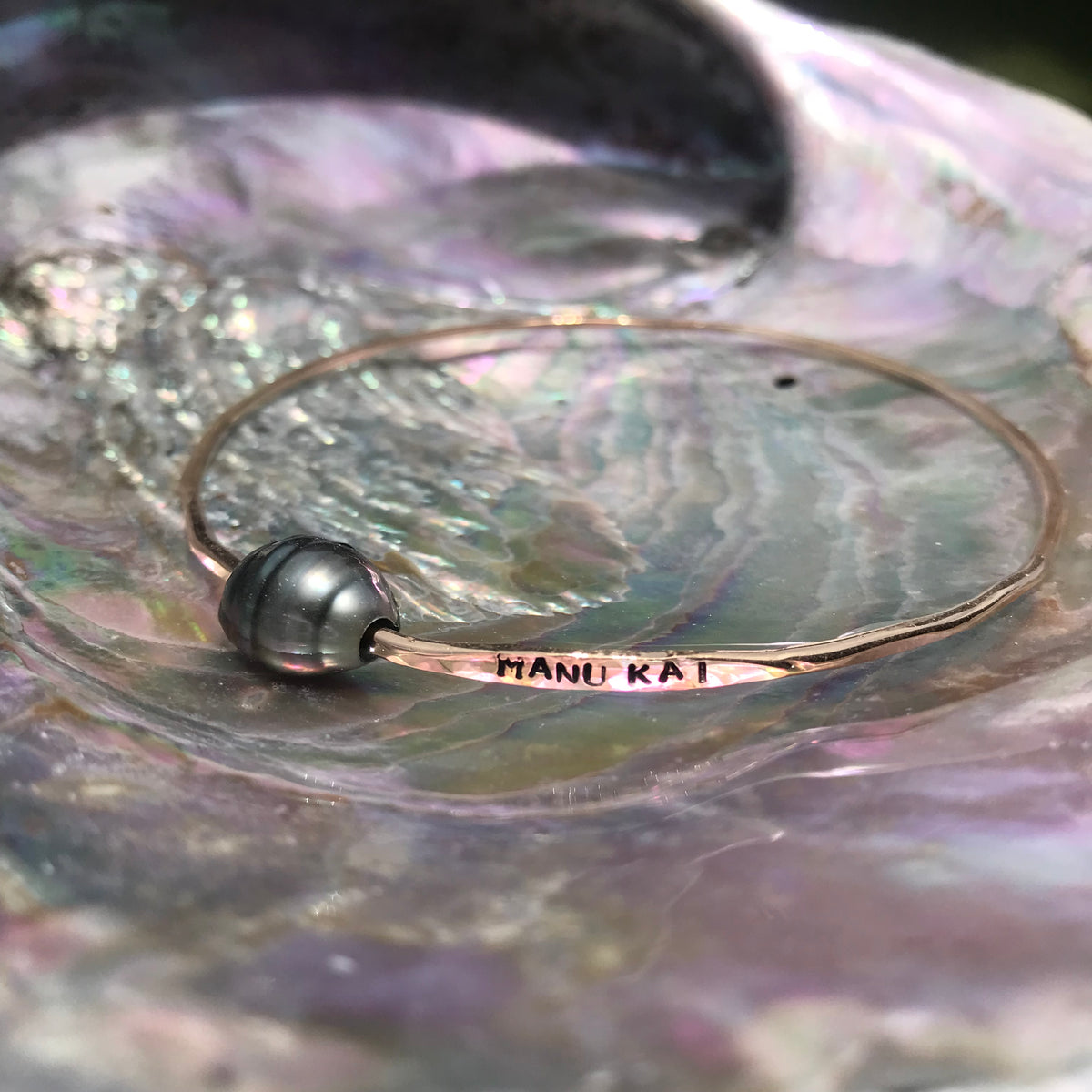 Mosomi Bangle Momi Bangle – Malia Kai Jewelry